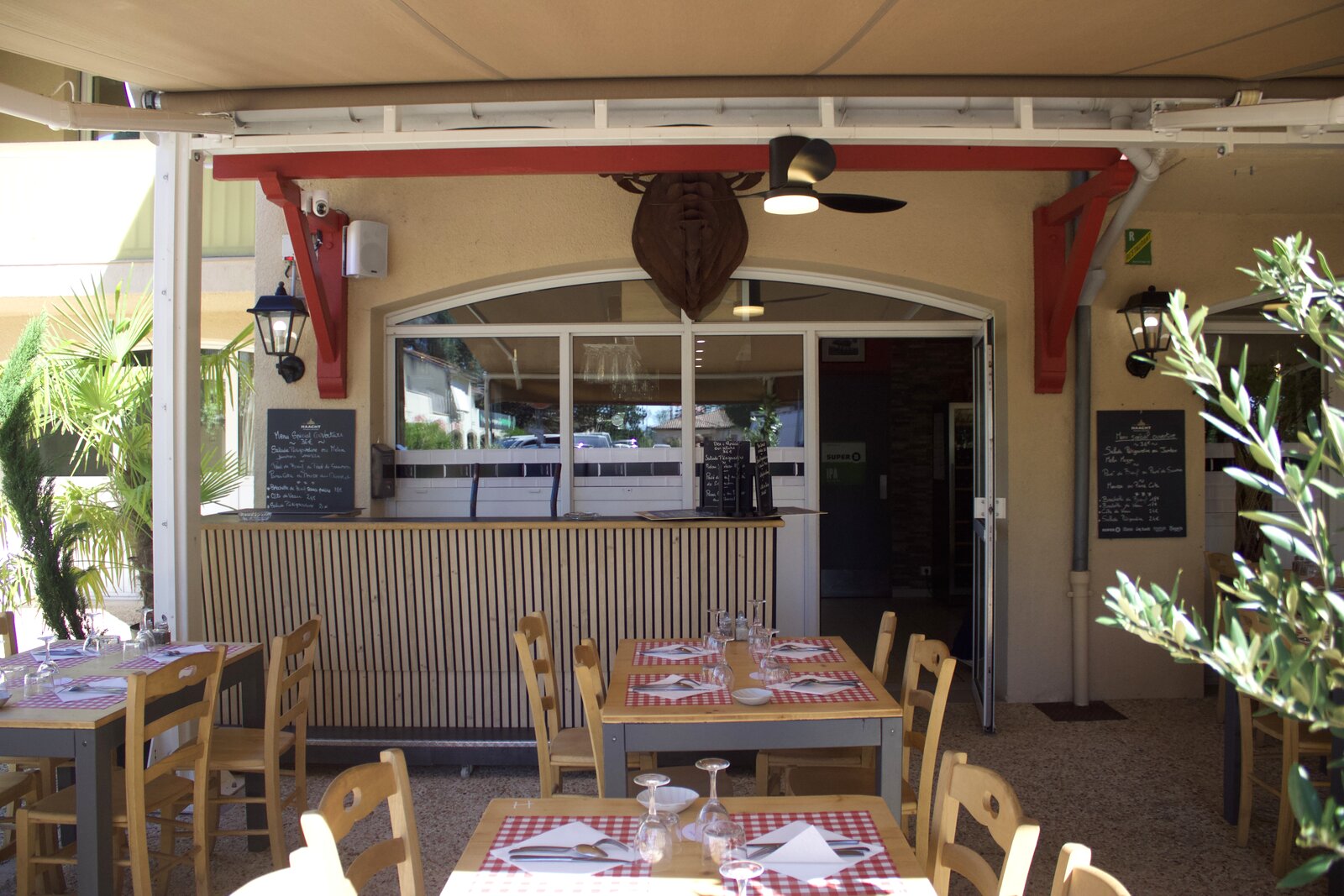 La terrasse de la brasserie